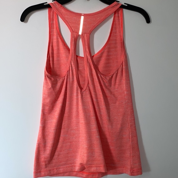 New Balance Athletic Racer Back Tank Top - Picture 2 of 2